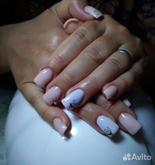 Наращивание ногтей