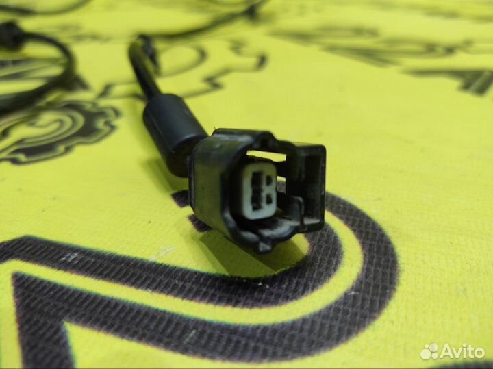 Датчик ABS задний правый Nissan Teana TNJ32 QR25DE