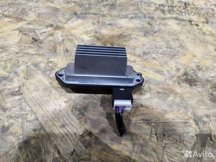 Резистор печки Мазда 3 BL