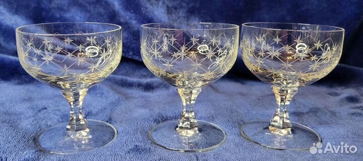 Рюмки, фужеры, стаканы