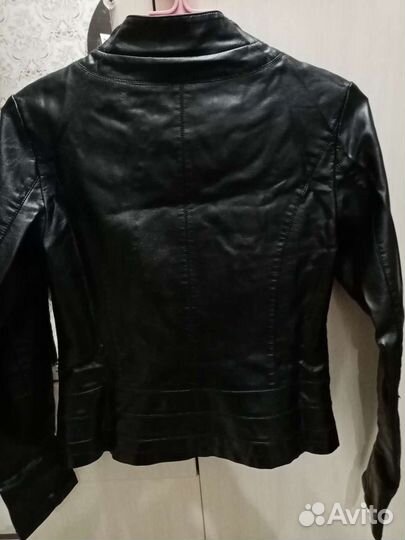 Куртка кожаная женская