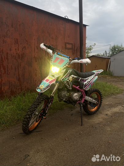 Питбайк Motoland 140