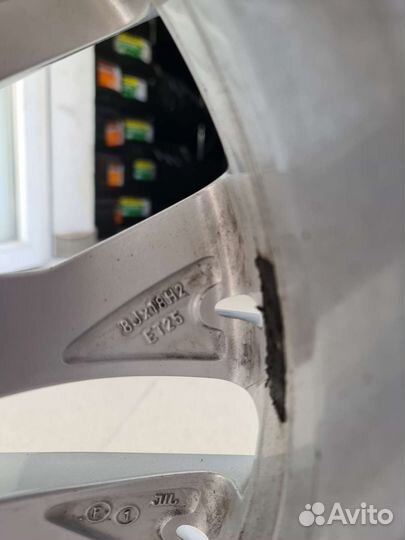 Диски оригинальные R18 на Volkswagen