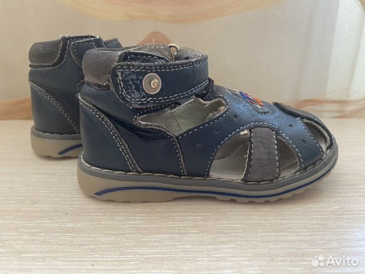 Сандалии детские для мальчиков