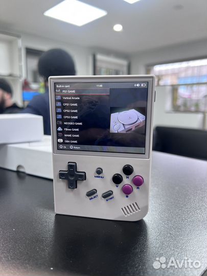 Портативная игровая консоль Anbernic RG35XX