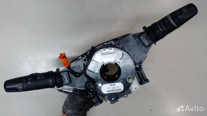 Переключатель поворотов и дворников Nissan Armada, 2010