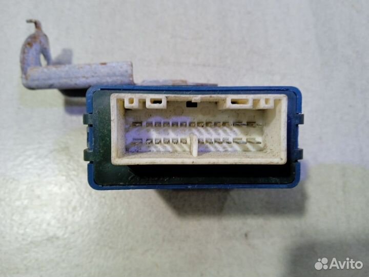 Блок управления Тойота