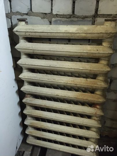 Радиатор отопления чугунный