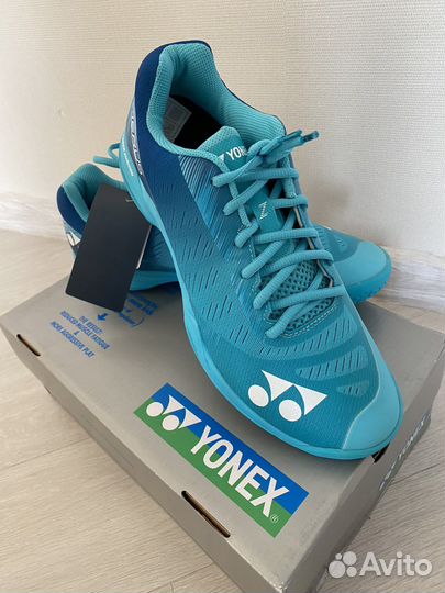 Кроссовки Yonex Aerus бадминтон