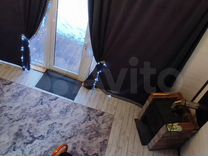 Цифра 26 трафарет. Вертикальный номер на входной двери. Страница восемь номер 27. 27 надпись. Тип 4 номер 27.