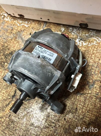 Стиральная машина hotpoint ariston на запчасти