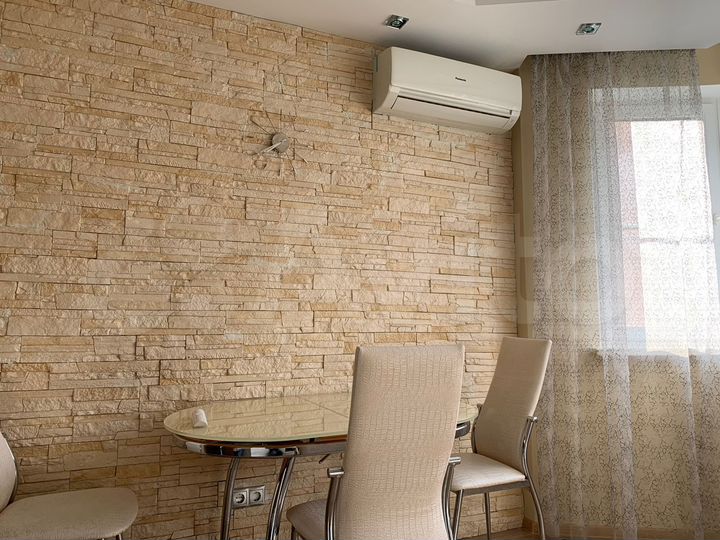 2-к. квартира, 69,4 м², 10/17 эт.