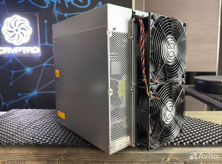 Асик AntMiner S21+ 216T