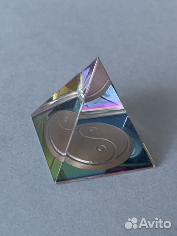 Пирамидка Инь-Янь хрустальная, фигурки, свечи