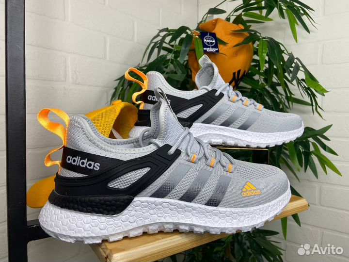 Кроссовки Adidas новые 40-45 серые