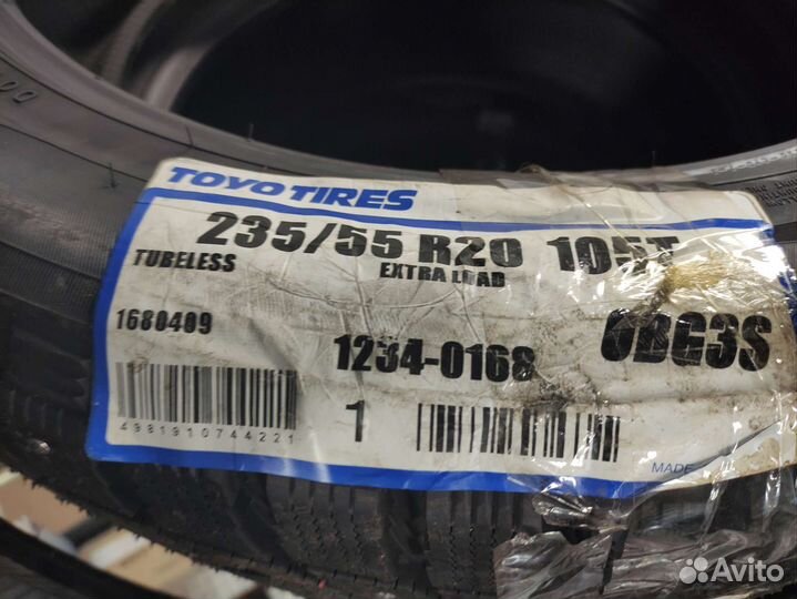 Toyo Observe G3-Ice 235/55 R20 105T