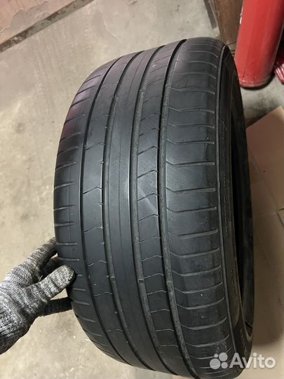 Pirelli P Zero 275/40 R18 100Y