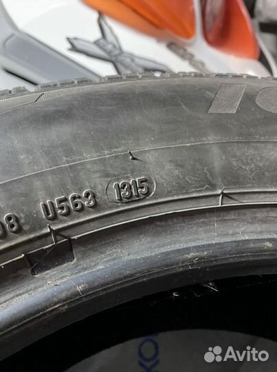 Pirelli Ice Zero 235/55 R19