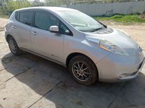 Nissan Leaf AT, 2013, 114 000 км, с пробегом, цена 679 000 руб.