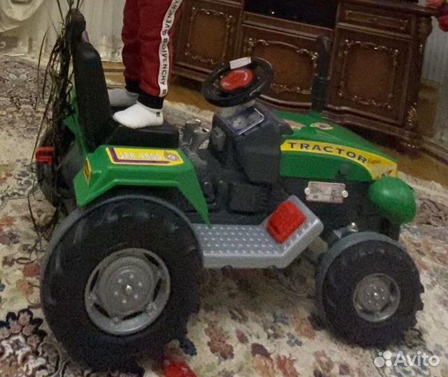 Детский электромобиль бу