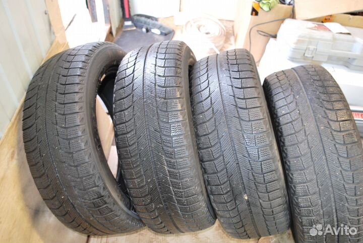 Michelin XZL 215/60 R17