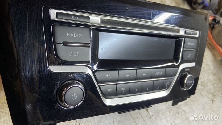 Штатная магнитола Nissan qashqai X-Trail