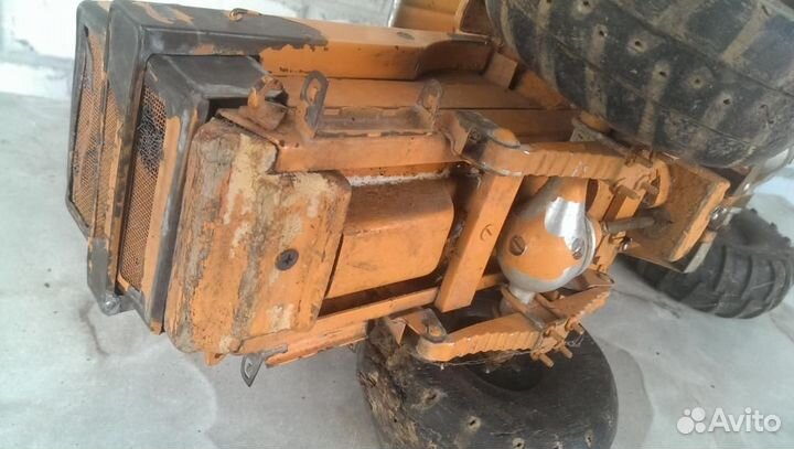 Игрушка детская. Трактор хтз Т-150. Большой 65 см