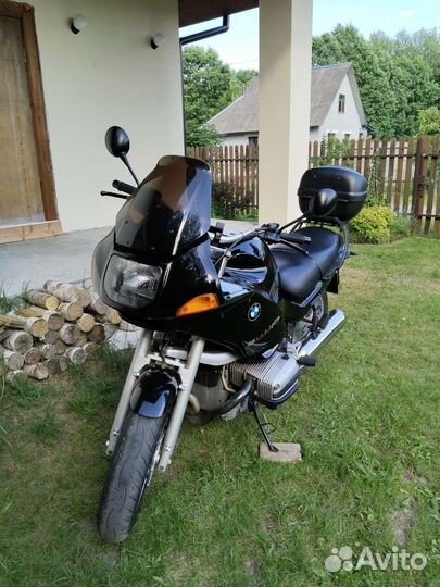 BMW R1100RS