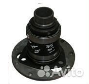 Ось ведомой шестерни привода тнвд ямз в сборе