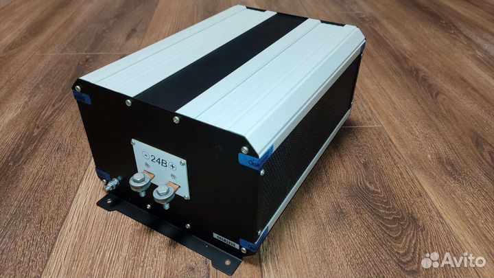 Преобразователь напряжения 24/220В 1500Вт