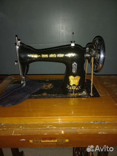 Швейная машина
