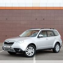 Subaru Forester 2.0 AT, 2011, 299 000 км, с пробегом, цена 1 070 000 руб.