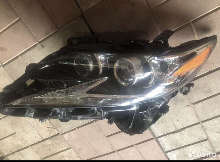 Фара левая lexus gs300 ga350