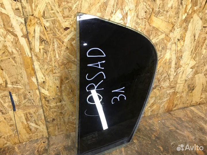 Форточка двери задняя левая Opel Corsa D хетчбек