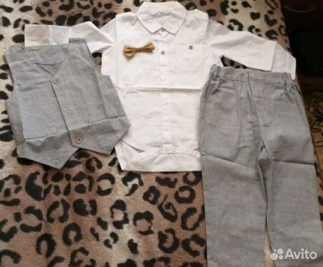 Костюм с бабочкой/жилет/брюки.Пинетки на шнурках