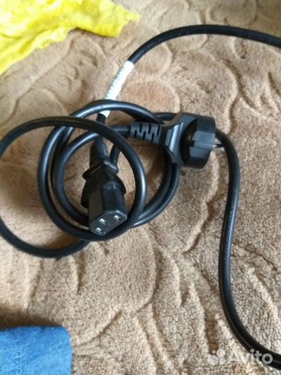 Кабель для компьютера