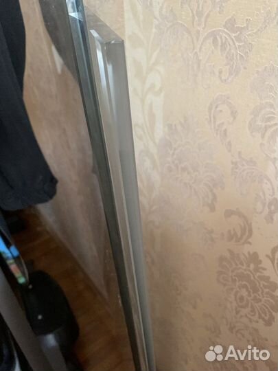 Полки стеклянные. Цена за две