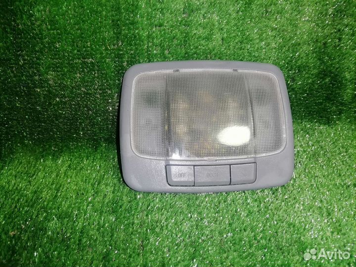 Плафон освещения салона задний hyundai Sonata 5