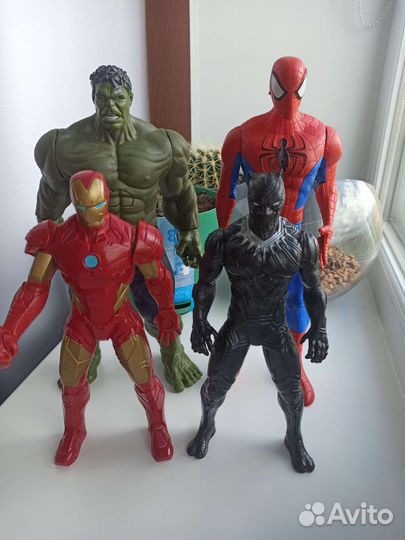 Человек паук, Халк, Чёрная пантера, Железный чел