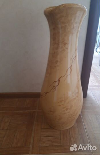 Ваза интерьерная напольная