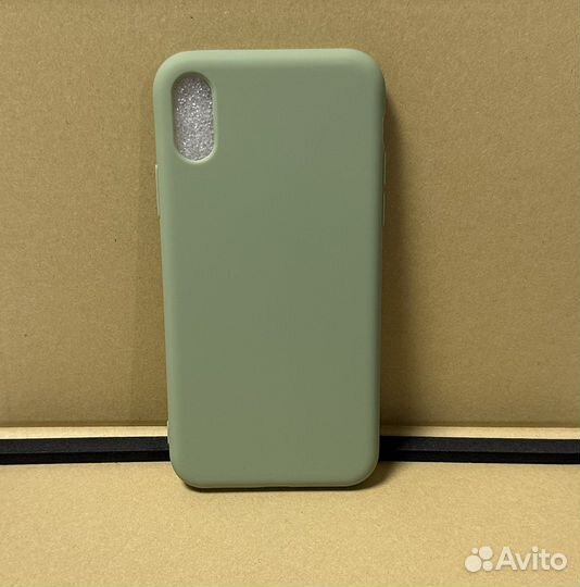 Чехол на iPhone XS, зашитное стекло