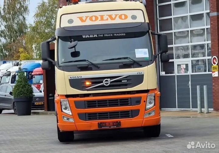 Pазбираем грузовик Volvo FM 2008-2013