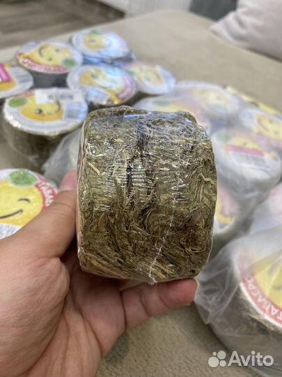 Брекеты пресованного сена для грызунов