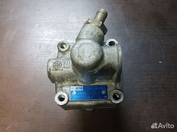 Насос гура Audi 100/A6 C4 120bar 048145155F