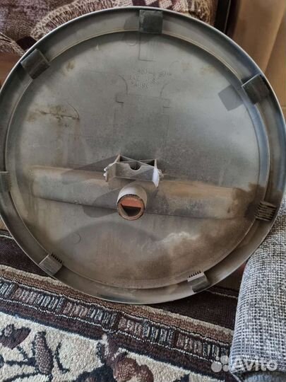 Колпак запасного колеса suzuki jimny