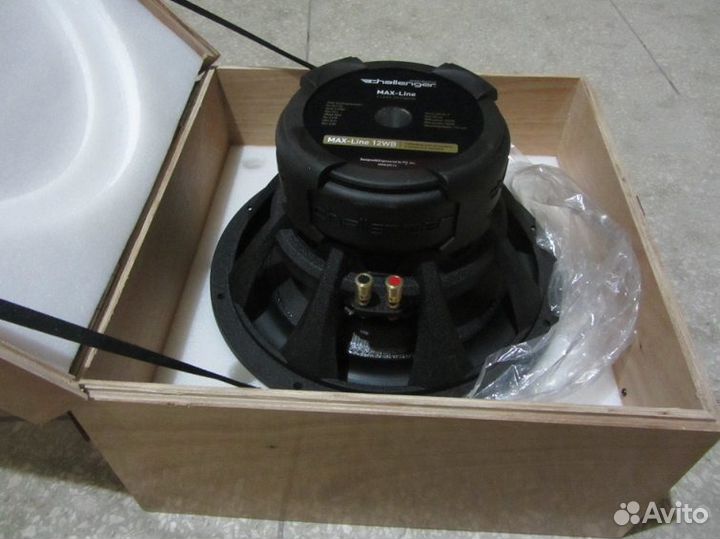 Сабвуфер challenger MAX-12 WB.Новый