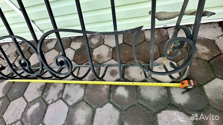 Решетки на окна кованые б/у