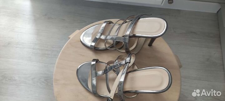 Босоножки женские 38 р натуральная кожа Турция