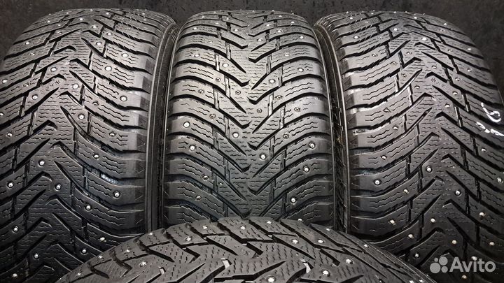 Nokian Tyres Hakkapeliitta 8 SUV 255/55 R19 111T