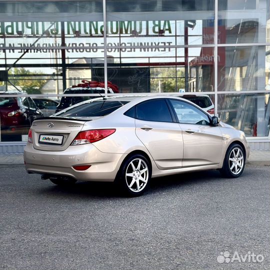 Hyundai Solaris 1.4 МТ, 2012, 245 384 км